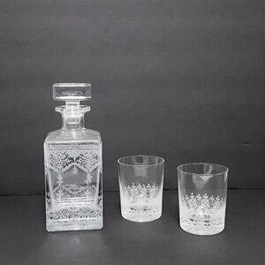 NEW Pottery Barn Snowflake Tahoe Decanter & Two Double Old Fashioned Glasses